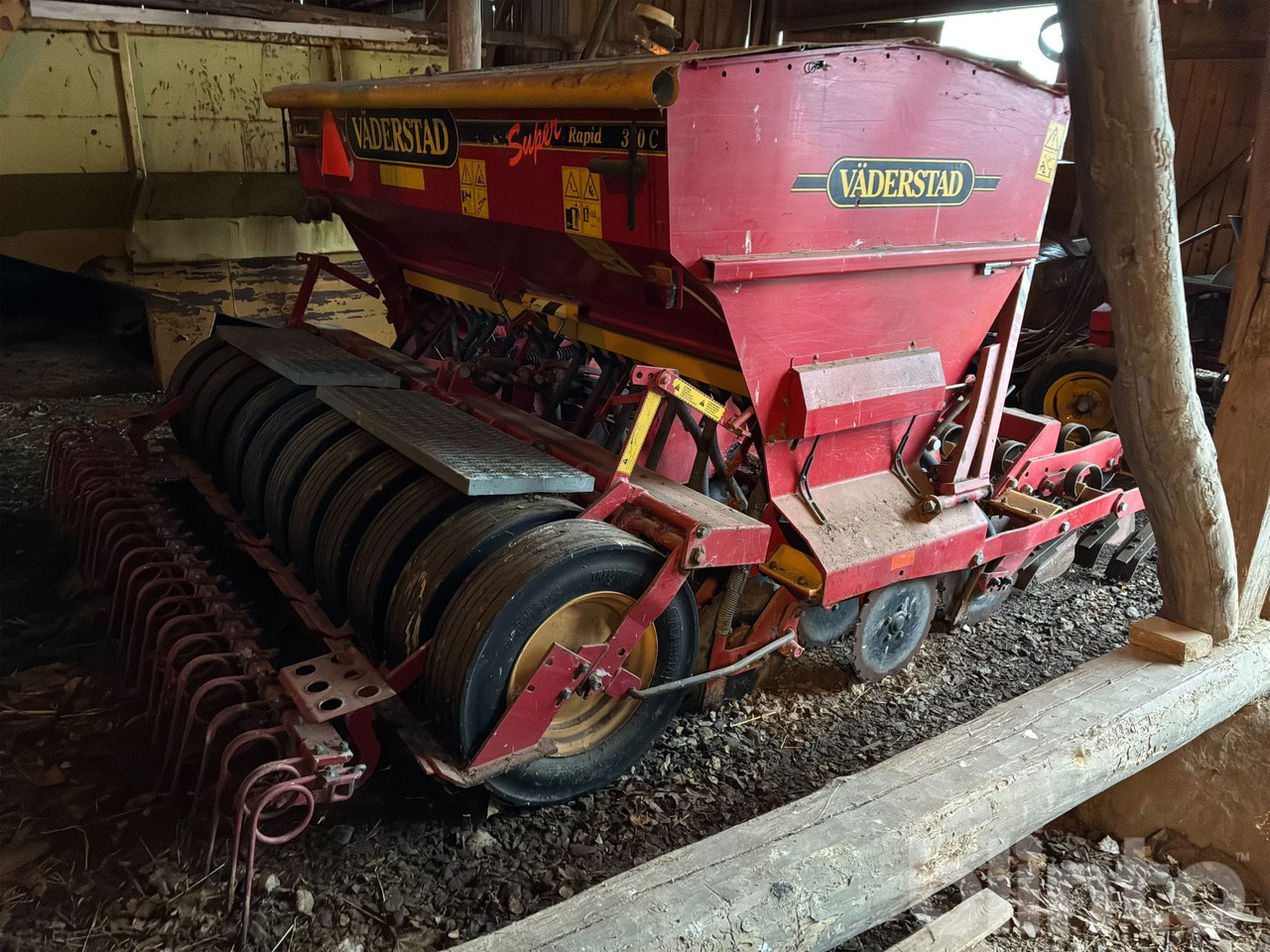 Väderstad Rapid 300C CB - معدات بذار: صور 5 Väderstad Rapid 300C CB - معدات بذار: صور 5