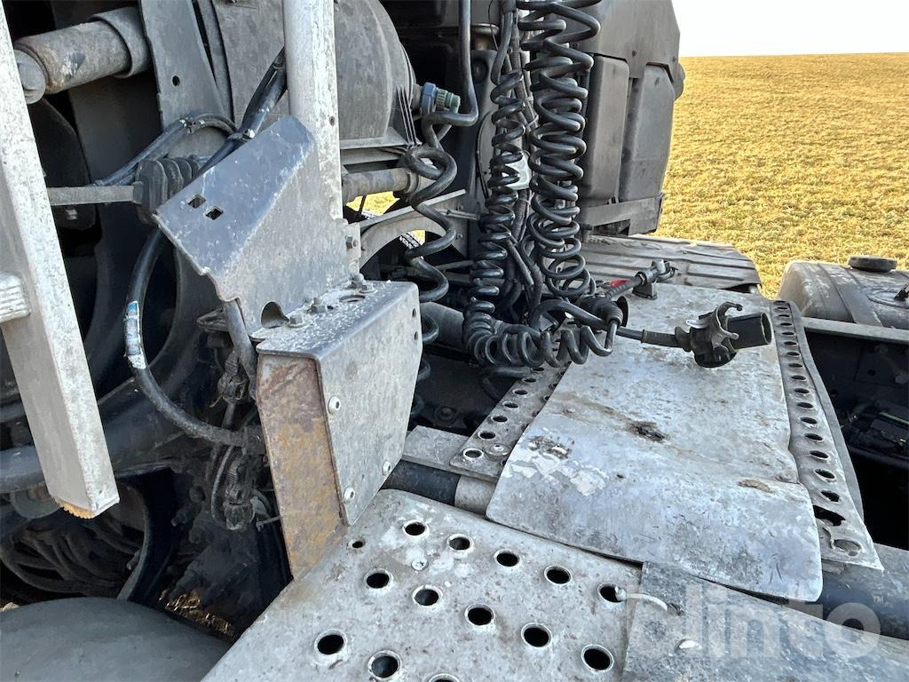 شاحنة جرار Volvo 540 (2016): صور 42 شاحنة جرار Volvo 540 (2016): صور 42