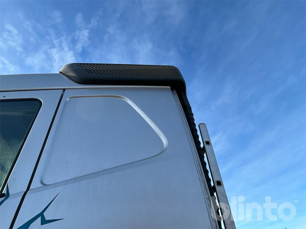 شاحنة جرار Volvo 540 (2016): صور 34 شاحنة جرار Volvo 540 (2016): صور 34