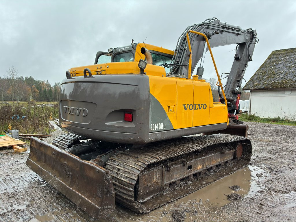 Volvo EC140Blc - حفارات زحافة: صور 5 Volvo EC140Blc - حفارات زحافة: صور 5