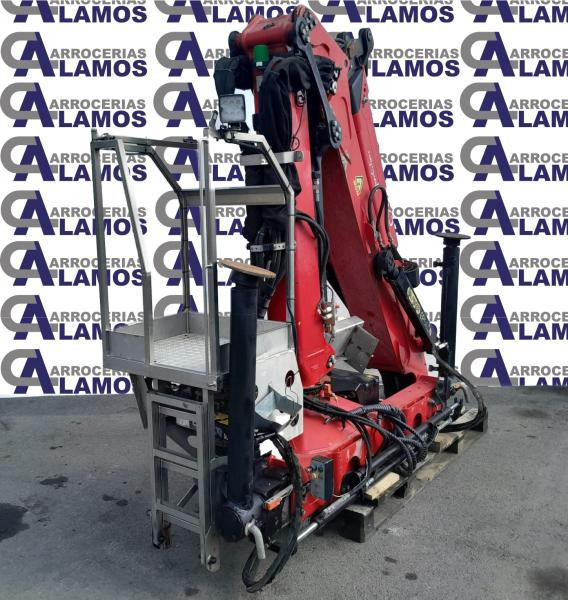 PALFINGER EPSILON PALFINGER C70Z73 - ونش كرين: صور 1 PALFINGER EPSILON PALFINGER C70Z73 - ونش كرين: صور 1
