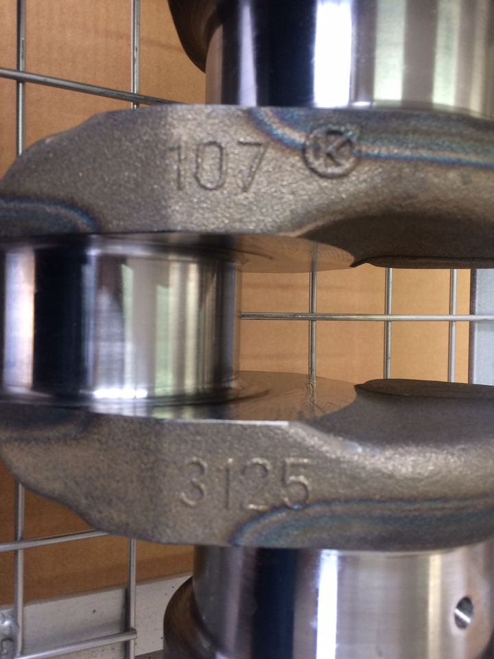 ALBERO MOTORE MAN D2876 / E2876 - MAN 51021006018 - العمود المرفقي: صور 5 ALBERO MOTORE MAN D2876 / E2876 - MAN 51021006018 - العمود المرفقي: صور 5