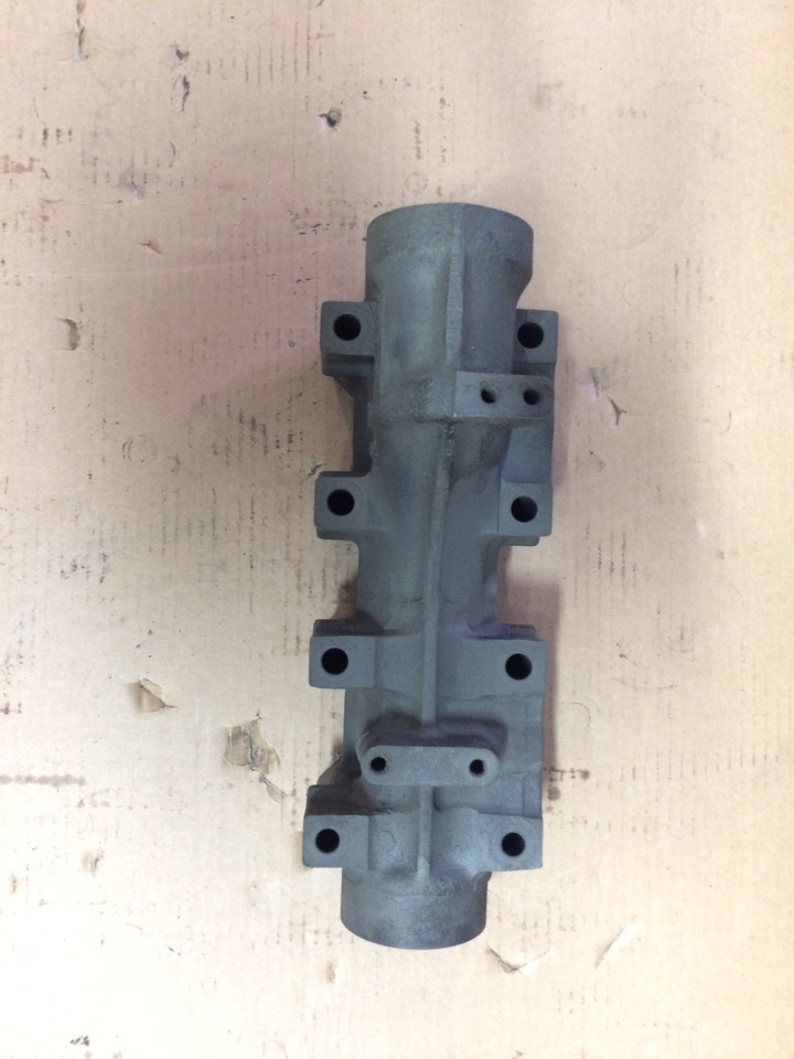 COLLETTORE CENTRALE DI SCARICO MAN 51081010986 - مشعب العادم: صور 1 COLLETTORE CENTRALE DI SCARICO MAN 51081010986 - مشعب العادم: صور 1