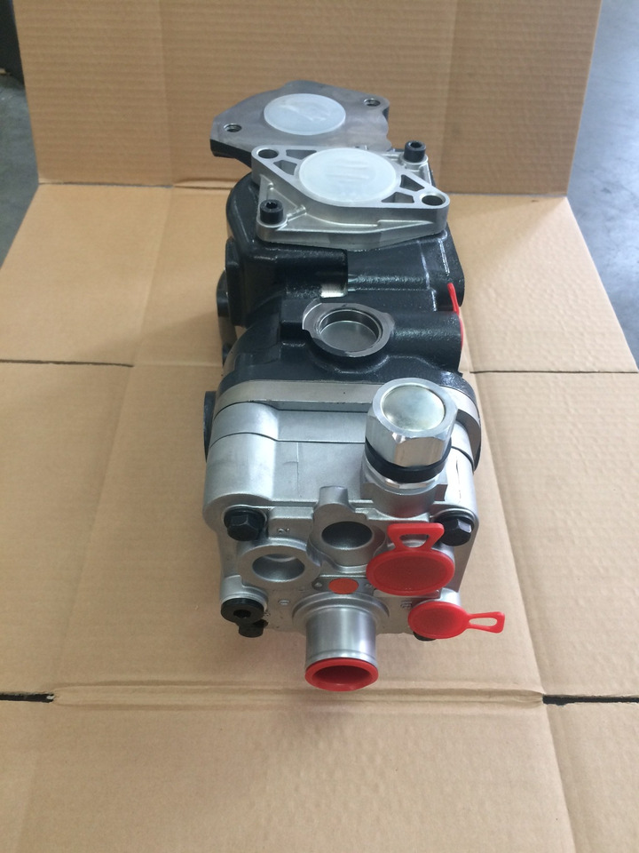 COMPRESSORE ARIA RIF. MAN 51541007117 - 51541007205 - 51541007232 - 51541007247 - ضاغط الهواء: صور 4 COMPRESSORE ARIA RIF. MAN 51541007117 - 51541007205 - 51541007232 - 51541007247 - ضاغط الهواء: صور 4