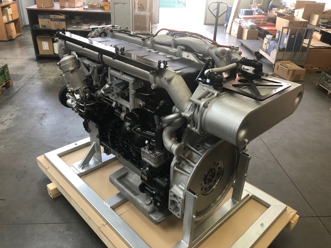 MOTORE MAN D2676LOH27 / MAN D2676 LOH27 - المحرك: صور 3 MOTORE MAN D2676LOH27 / MAN D2676 LOH27 - المحرك: صور 3