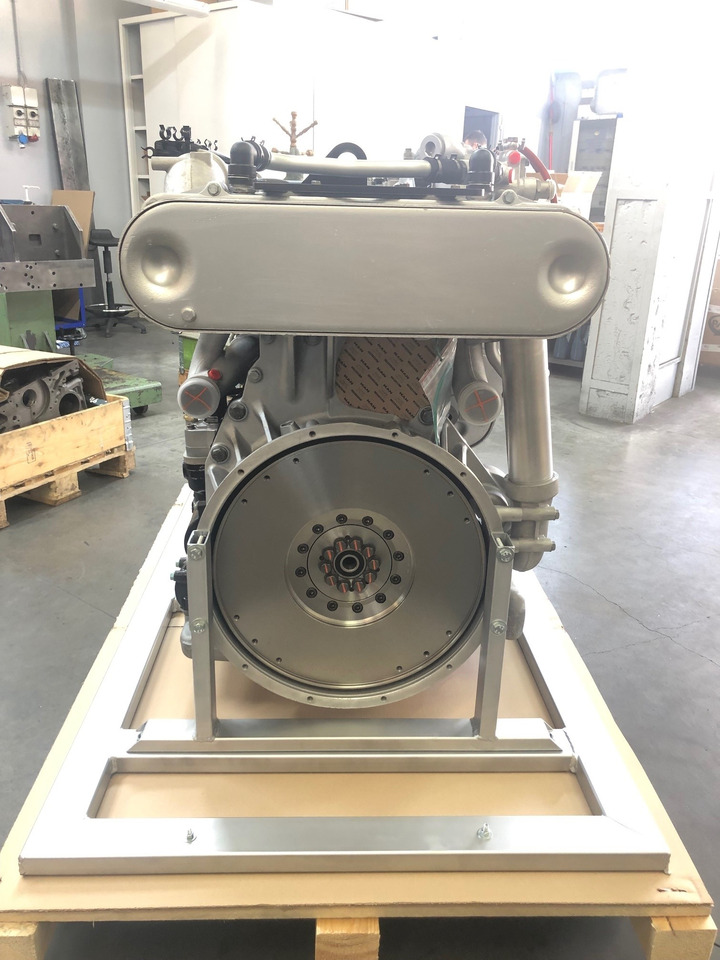 MOTORE MAN D2676LOH27 / MAN D2676 LOH27 - المحرك: صور 4 MOTORE MAN D2676LOH27 / MAN D2676 LOH27 - المحرك: صور 4