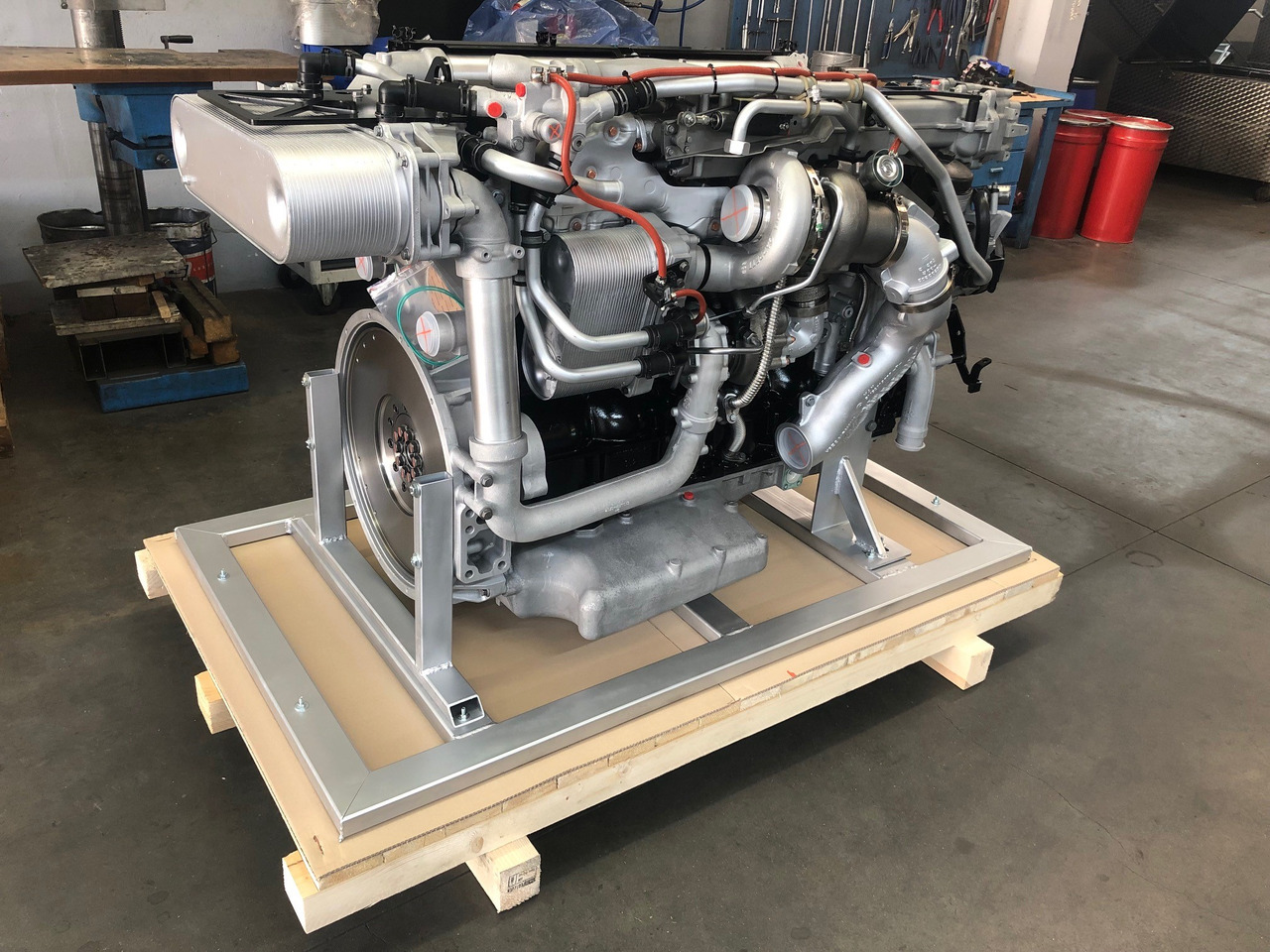 MOTORE MAN D2676LOH27 / MAN D2676 LOH27 - المحرك: صور 1 MOTORE MAN D2676LOH27 / MAN D2676 LOH27 - المحرك: صور 1