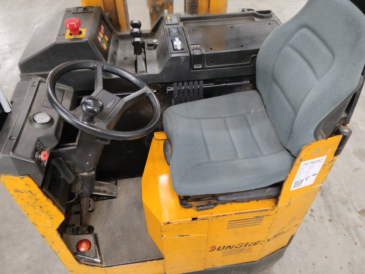 Jungheinrich ETMA13,5 - شاحنة مناولة: صور 3 Jungheinrich ETMA13,5 - شاحنة مناولة: صور 3