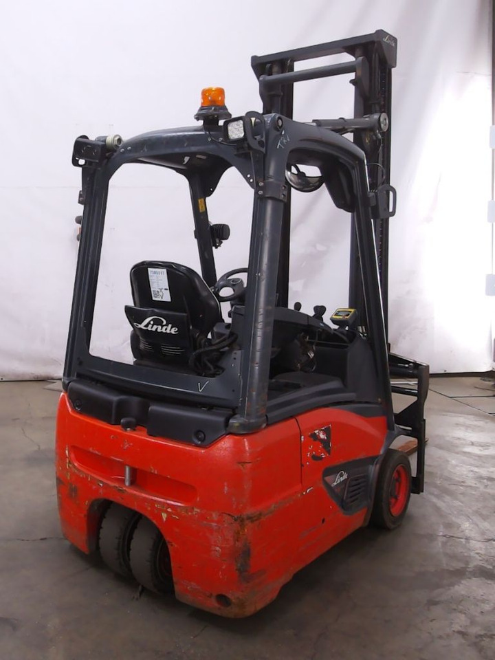 Linde E16C-02 - رافعة شوكية كهربائية: صور 2 Linde E16C-02 - رافعة شوكية كهربائية: صور 2
