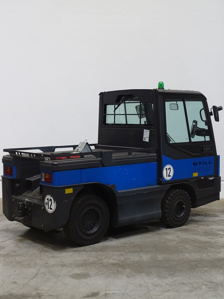 Linde P250 - جرار السحب الكهربائي: صور 2 Linde P250 - جرار السحب الكهربائي: صور 2