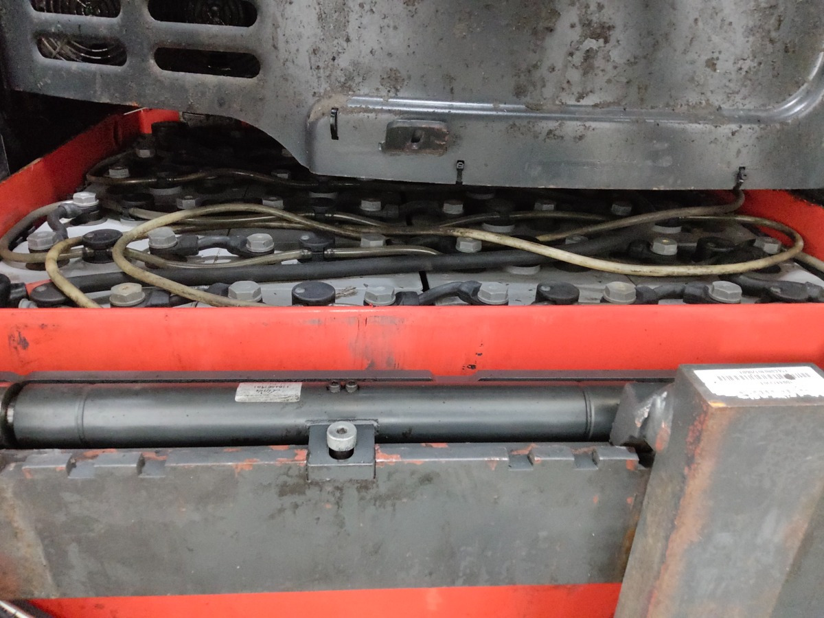 Linde R14X-03 - شاحنة مناولة: صور 4 Linde R14X-03 - شاحنة مناولة: صور 4