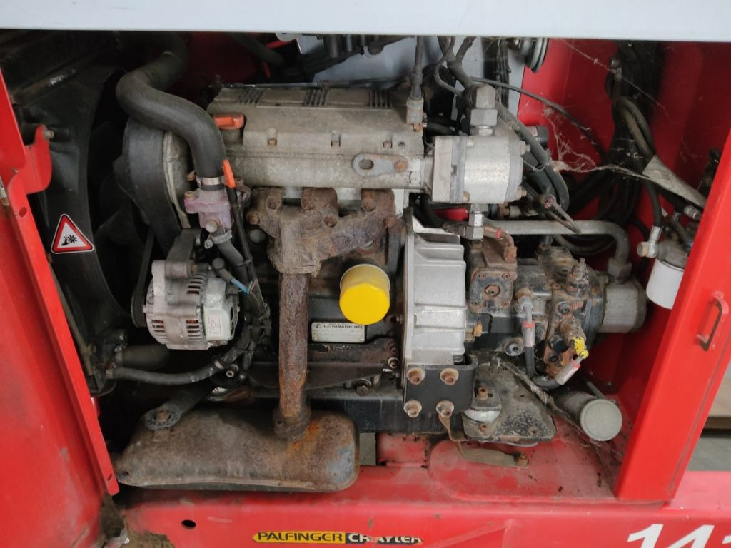 Palfinger PALFINGERF3-203PX - رافعة شوكية مثبتة على شاحنة: صور 4 Palfinger PALFINGERF3-203PX - رافعة شوكية مثبتة على شاحنة: صور 4