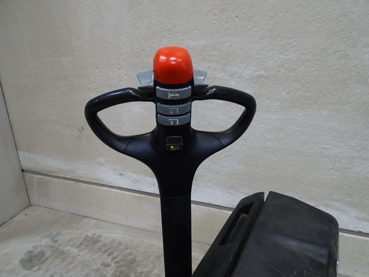 Still ECU16 - معدات الرفع منخفض المستوى: صور 3 Still ECU16 - معدات الرفع منخفض المستوى: صور 3