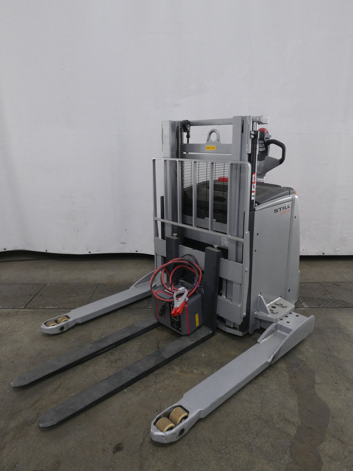 Still EXP14/810MM/BATT.NEU - معدات تكديس: صور 1 Still EXP14/810MM/BATT.NEU - معدات تكديس: صور 1