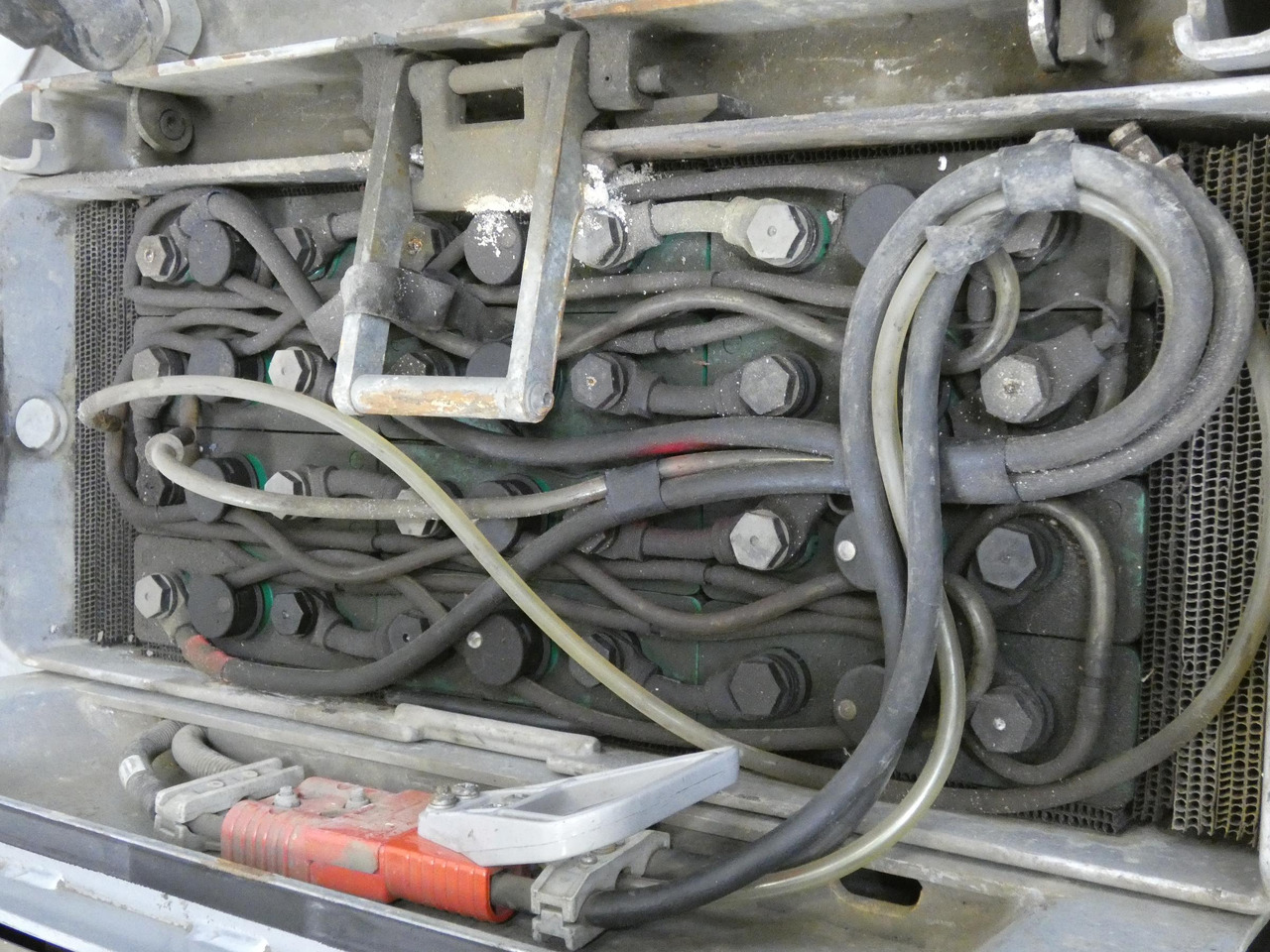 Still EXU-S22 - معدات الرفع منخفض المستوى: صور 4 Still EXU-S22 - معدات الرفع منخفض المستوى: صور 4