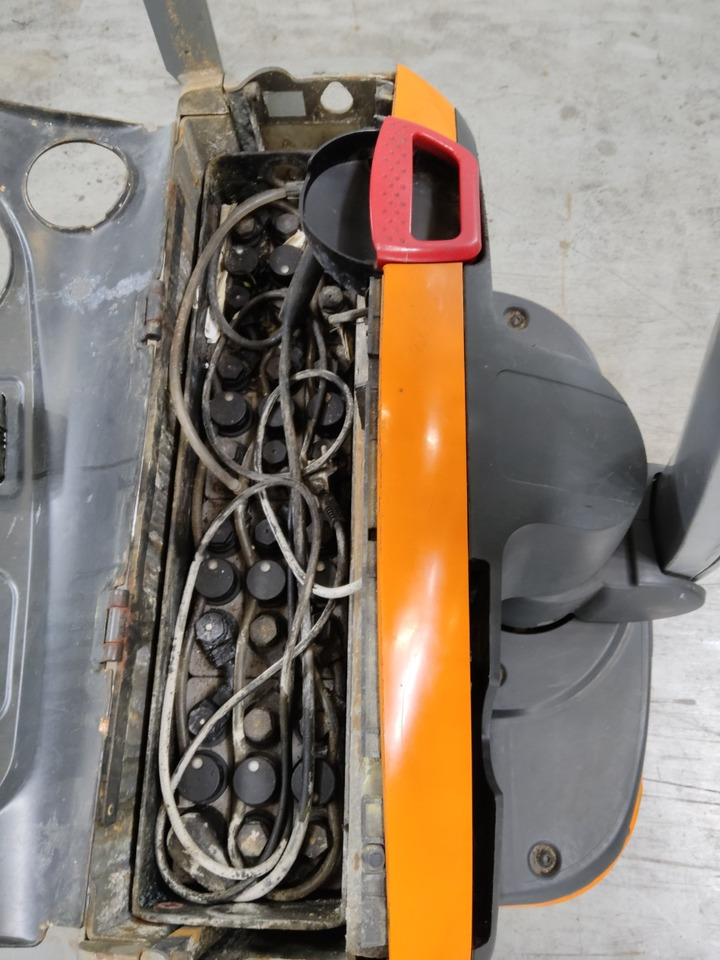 Still EXU16 - معدات الرفع منخفض المستوى: صور 4 Still EXU16 - معدات الرفع منخفض المستوى: صور 4