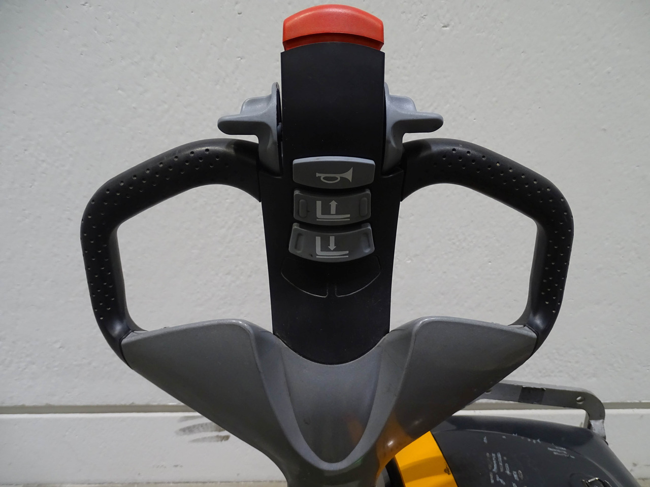 Still EXU20 - معدات الرفع منخفض المستوى: صور 3 Still EXU20 - معدات الرفع منخفض المستوى: صور 3