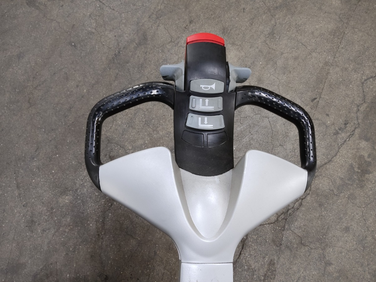 Still EXU20 - معدات الرفع منخفض المستوى: صور 3 Still EXU20 - معدات الرفع منخفض المستوى: صور 3