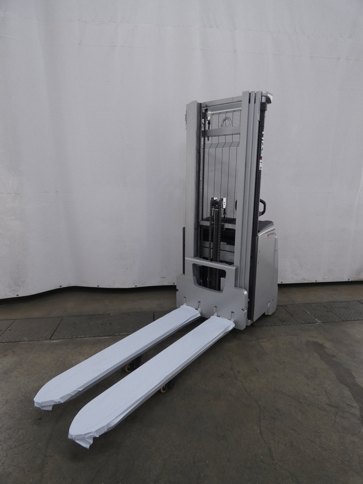 Still EXV20I/1600MM/BATT.N - معدات تكديس: صور 1 Still EXV20I/1600MM/BATT.N - معدات تكديس: صور 1