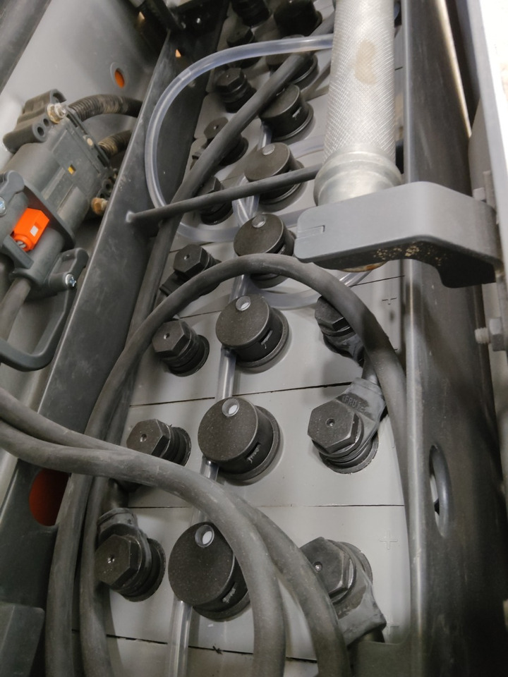 Still FXH20N/1400MM - معدات الرفع منخفض المستوى: صور 4 Still FXH20N/1400MM - معدات الرفع منخفض المستوى: صور 4