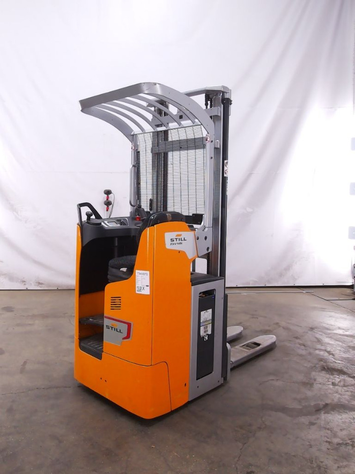 Still FXV14N - معدات تكديس: صور 2 Still FXV14N - معدات تكديس: صور 2