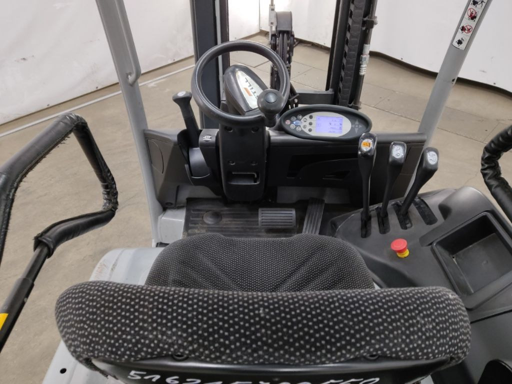 Still RX20-20 - رافعة شوكية كهربائية: صور 3 Still RX20-20 - رافعة شوكية كهربائية: صور 3