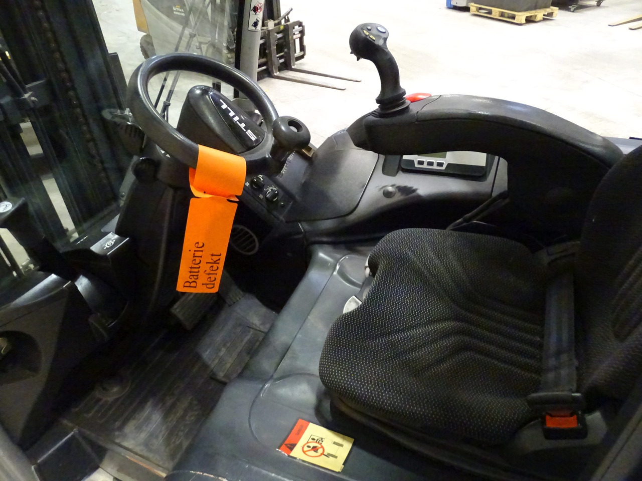 Still RX60-30 - رافعة شوكية كهربائية: صور 3 Still RX60-30 - رافعة شوكية كهربائية: صور 3