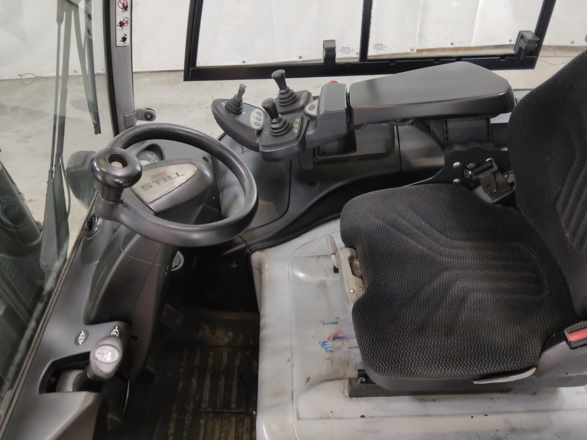 Still RX60-30 - رافعة شوكية كهربائية: صور 3 Still RX60-30 - رافعة شوكية كهربائية: صور 3