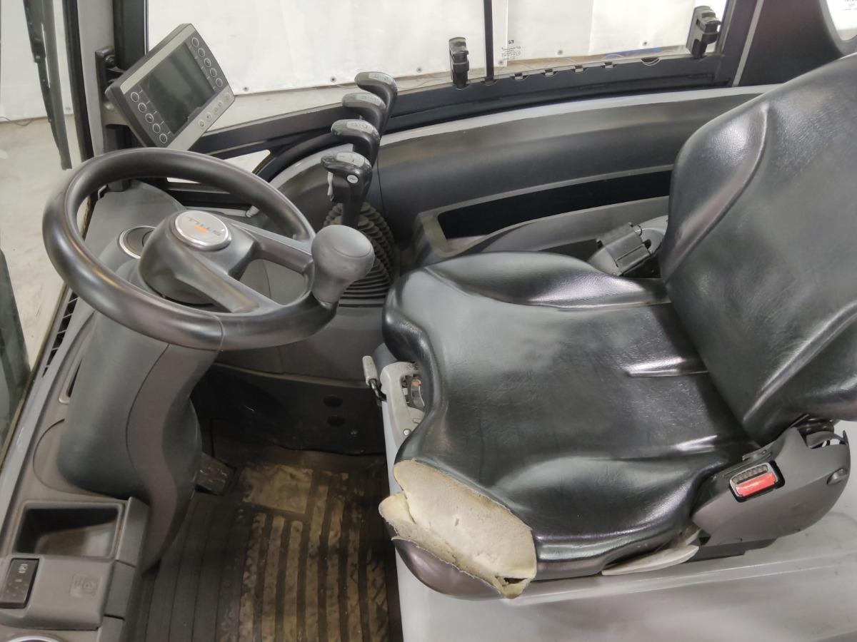 Still RX60-35L - رافعة شوكية كهربائية: صور 3 Still RX60-35L - رافعة شوكية كهربائية: صور 3