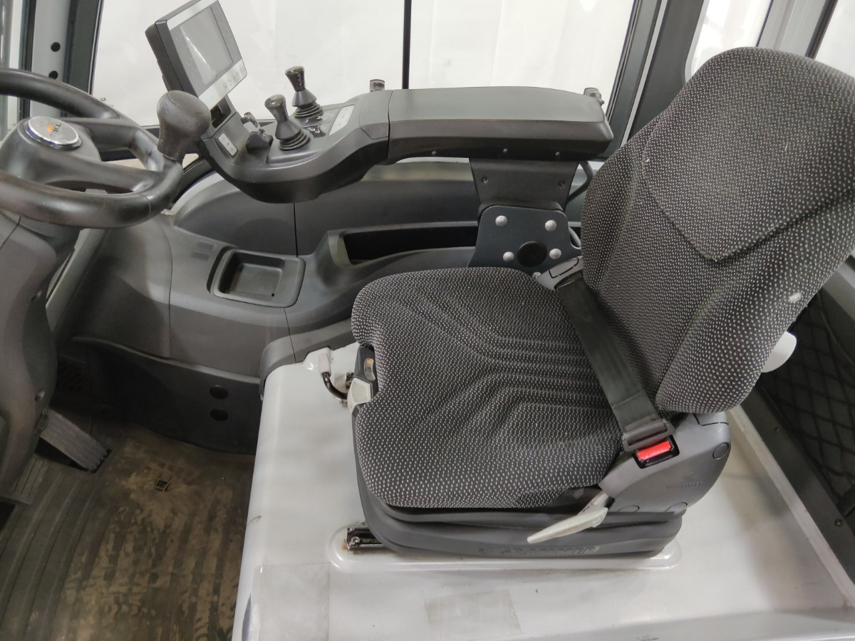 Still RX60-35L - رافعة شوكية كهربائية: صور 3 Still RX60-35L - رافعة شوكية كهربائية: صور 3