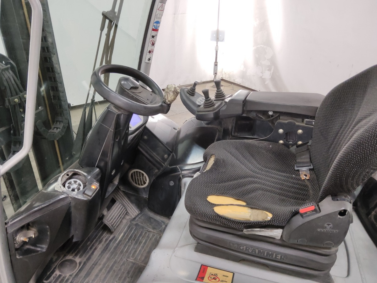 Still RX60-35 - رافعة شوكية كهربائية: صور 3 Still RX60-35 - رافعة شوكية كهربائية: صور 3