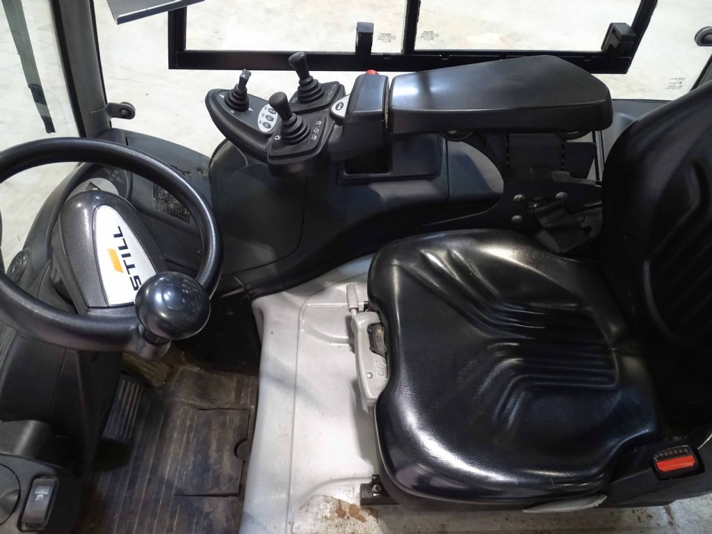 Still RX60-35 - رافعة شوكية كهربائية: صور 3 Still RX60-35 - رافعة شوكية كهربائية: صور 3