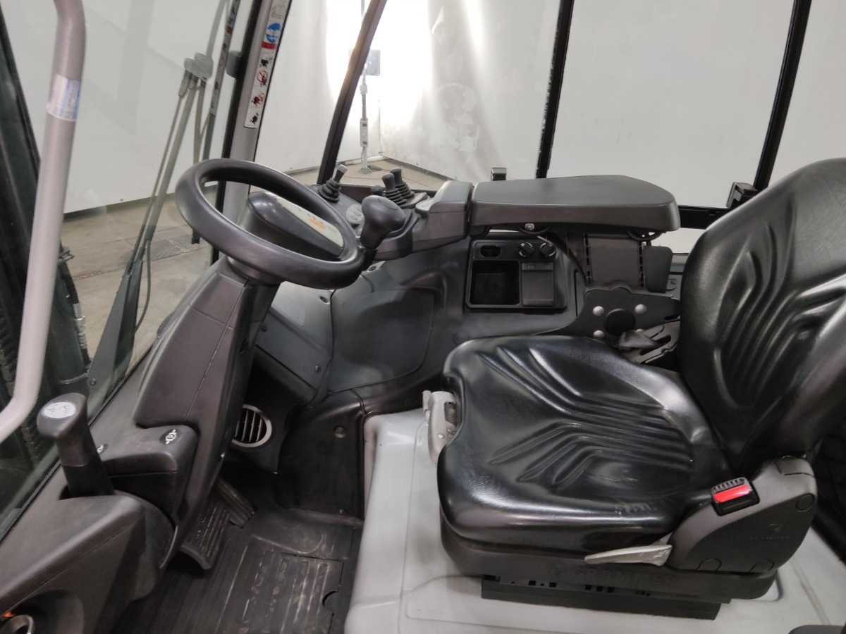 Still RX60-35 - رافعة شوكية كهربائية: صور 3 Still RX60-35 - رافعة شوكية كهربائية: صور 3