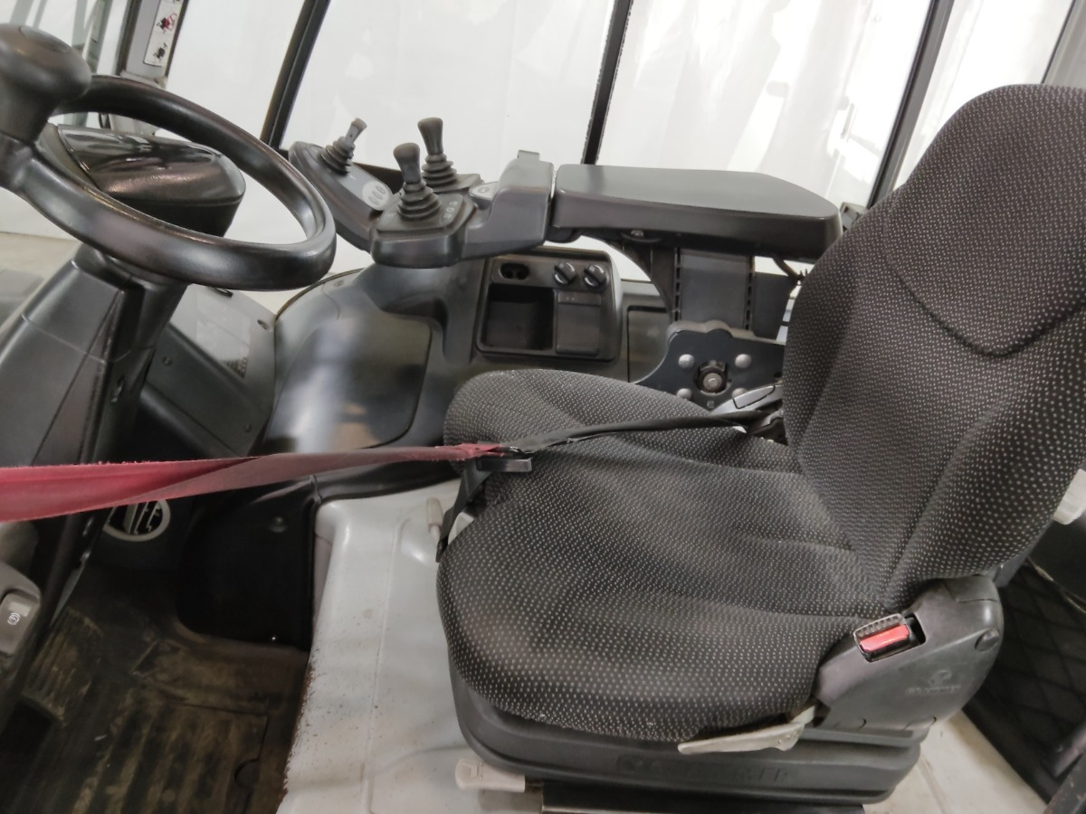 Still RX60-40 - رافعة شوكية كهربائية: صور 3 Still RX60-40 - رافعة شوكية كهربائية: صور 3