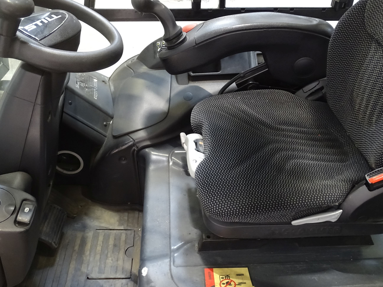 Still RX60-50 - رافعة شوكية كهربائية: صور 3 Still RX60-50 - رافعة شوكية كهربائية: صور 3