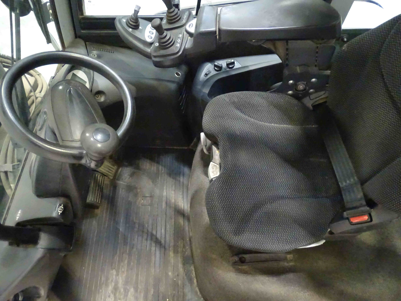 Still RX70-60 - رافعة شوكية ديزل: صور 3 Still RX70-60 - رافعة شوكية ديزل: صور 3