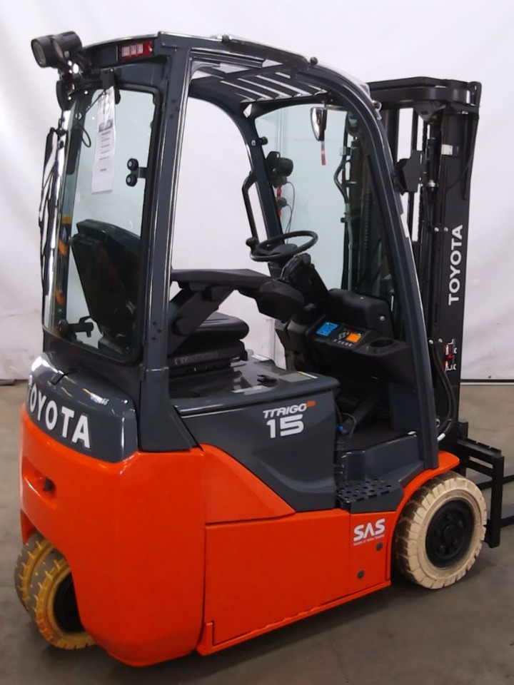 Toyota 8FBE15T - رافعة شوكية كهربائية: صور 2 Toyota 8FBE15T - رافعة شوكية كهربائية: صور 2