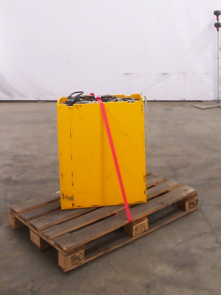 Weitere 24V - آلات البناء: صور 1 Weitere 24V - آلات البناء: صور 1