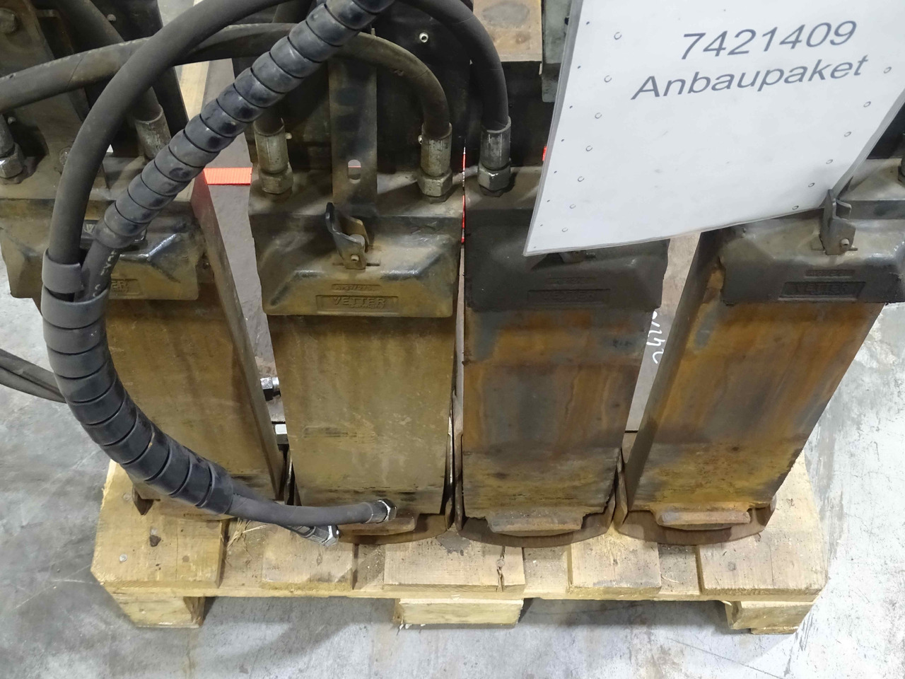 Weitere 2XANBAUGERÄTE - شوكات: صور 3 Weitere 2XANBAUGERÄTE - شوكات: صور 3