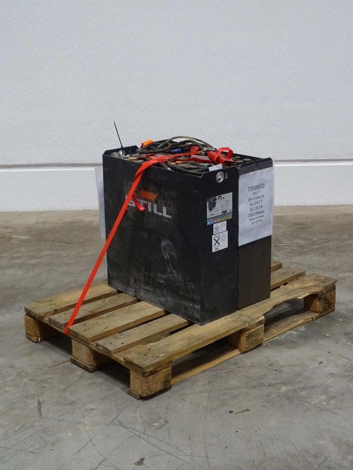 Weitere 2XBATTERIE - آلات البناء: صور 5 Weitere 2XBATTERIE - آلات البناء: صور 5