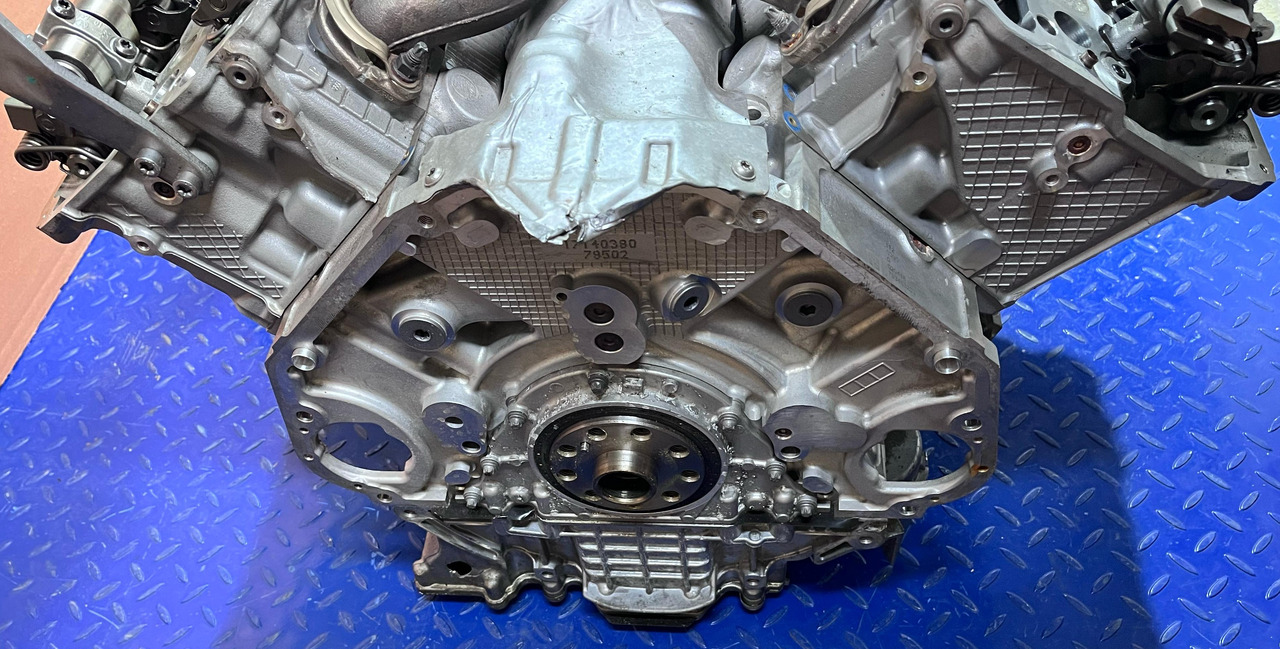 BMW Motor N63B44D Euro 6 - المحرك و قطع الغيار - أخرى: صور 2 BMW Motor N63B44D Euro 6 - المحرك و قطع الغيار - أخرى: صور 2