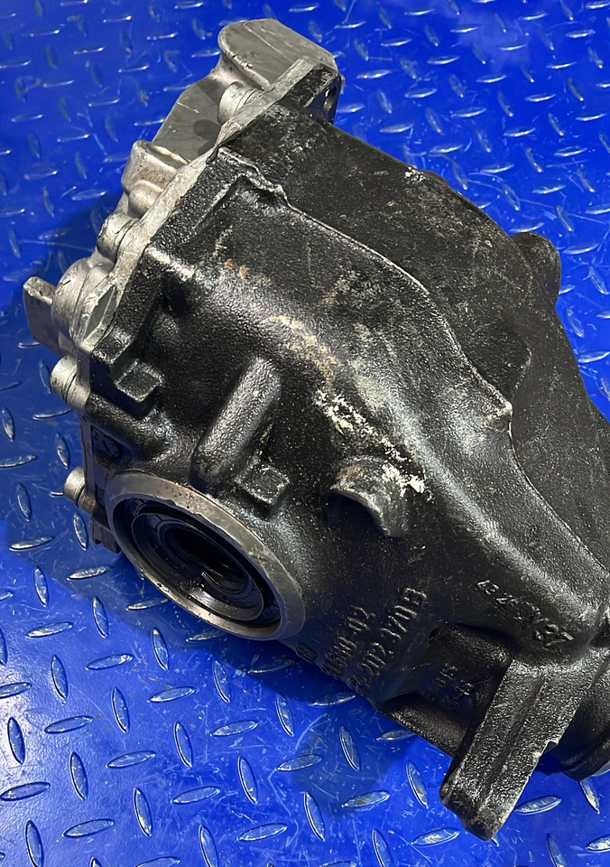 BMW Rear Differential 7541580 - نقل الحركة: صور 3 BMW Rear Differential 7541580 - نقل الحركة: صور 3