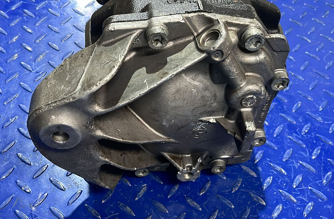 BMW Rear Differential 7541580 - نقل الحركة: صور 2 BMW Rear Differential 7541580 - نقل الحركة: صور 2