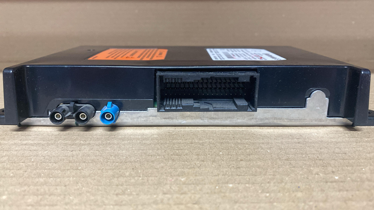 CONTINENTAL Mercedes Benz Control Module A2179004301 - كتلة التحكم: صور 2 CONTINENTAL Mercedes Benz Control Module A2179004301 - كتلة التحكم: صور 2