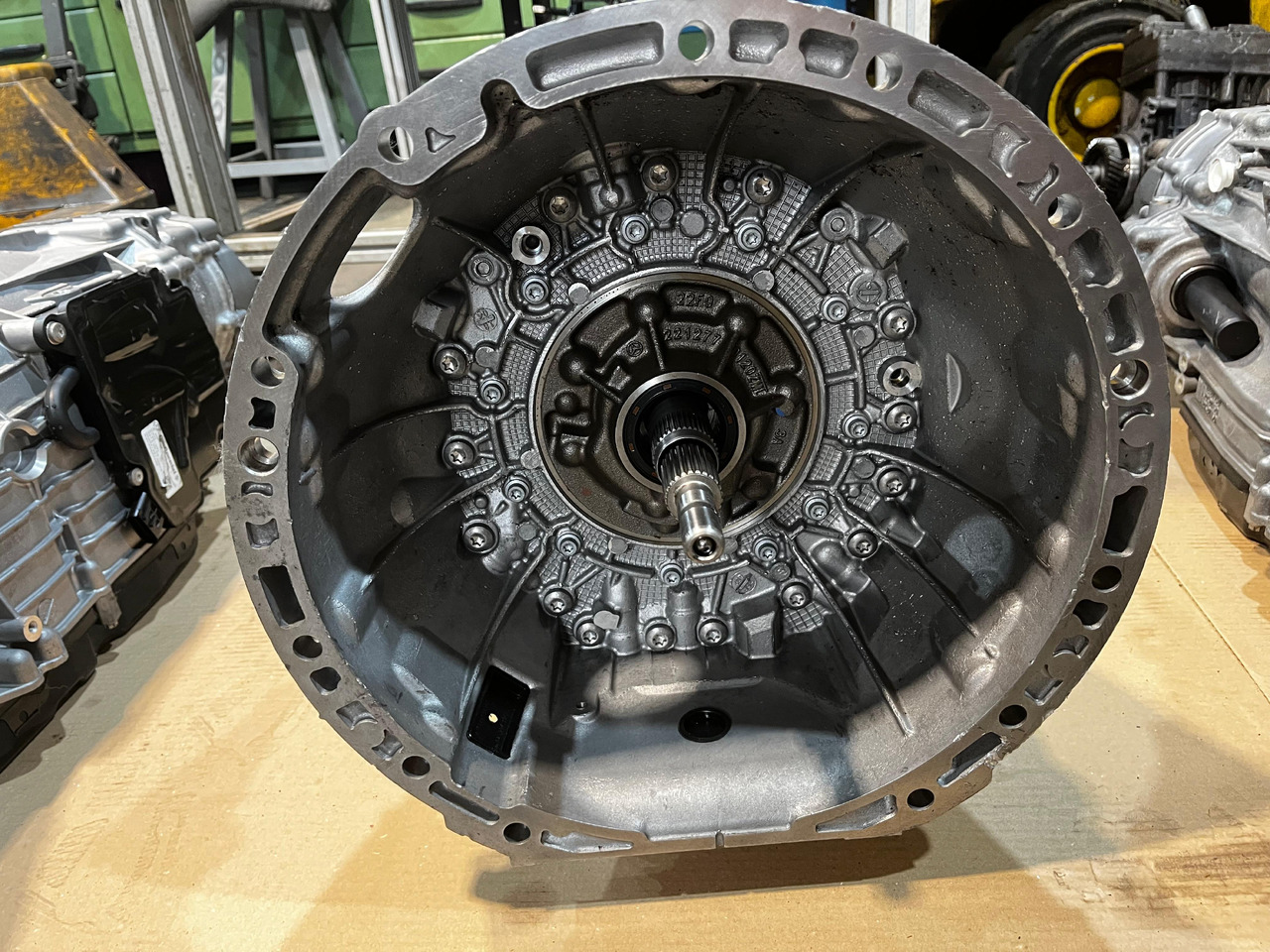 MERCEDES-BENZ Transmission 8G 722.908 Automatic C218 X218 W212 W205 - نقل الحركة: صور 4 MERCEDES-BENZ Transmission 8G 722.908 Automatic C218 X218 W212 W205 - نقل الحركة: صور 4