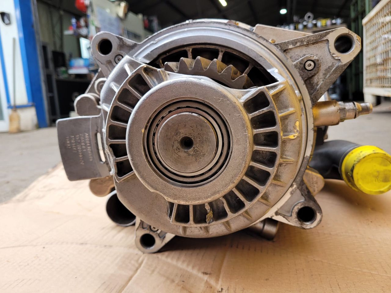 علبة التروس و قطع الغيار - سياحية حافلة جديد MERCEDES TOURISMO EURO 6 Reconditioned Retarder: صور 8 علبة التروس و قطع الغيار - سياحية حافلة جديد MERCEDES TOURISMO EURO 6 Reconditioned Retarder: صور 8