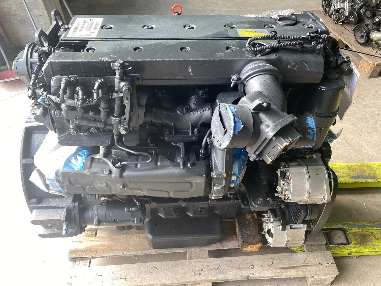 Mercedes AXOR Atego OM926 Motor Euro 5 7.2L - المحرك - شاحنة: صور 3 Mercedes AXOR Atego OM926 Motor Euro 5 7.2L - المحرك - شاحنة: صور 3