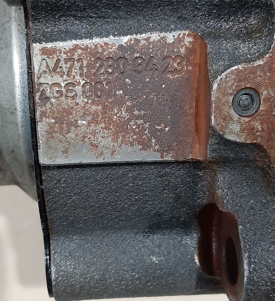 Mercedes Actros MP4 A4712302423 Nebenantrieb - مضخة هيدروليكية - شاحنة: صور 1 Mercedes Actros MP4 A4712302423 Nebenantrieb - مضخة هيدروليكية - شاحنة: صور 1