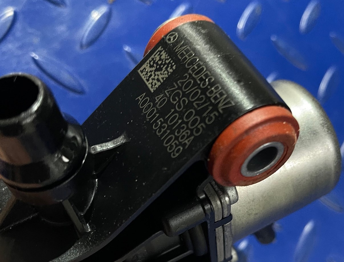 Mercedes Actros MP4 Euro 5, 6 Adblue Heater Valve A0001531059 - كاتم الصوت/ نظام العادم - شاحنة: صور 3 Mercedes Actros MP4 Euro 5, 6 Adblue Heater Valve A0001531059 - كاتم الصوت/ نظام العادم - شاحنة: صور 3