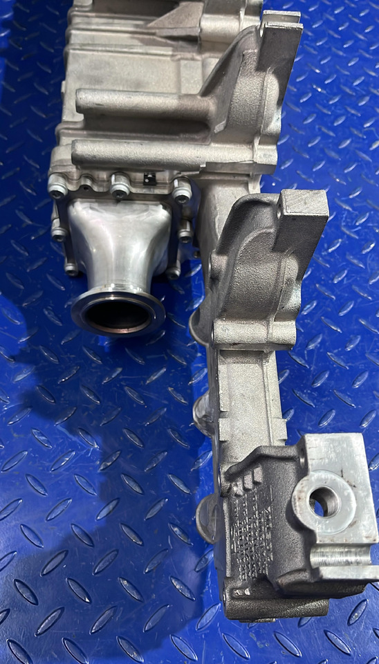 Mercedes Benz EGR ACTROS MP4 A4711406775 - كاتم الصوت/ نظام العادم - شاحنة: صور 4 Mercedes Benz EGR ACTROS MP4 A4711406775 - كاتم الصوت/ نظام العادم - شاحنة: صور 4